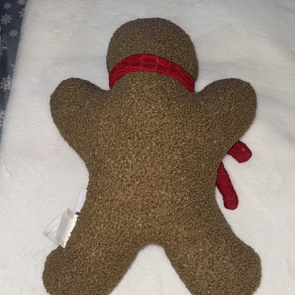 CUPCAKES & CASHMERE
26x19 Oversized Gingerbread Man Pillow - Picture 7 of 12